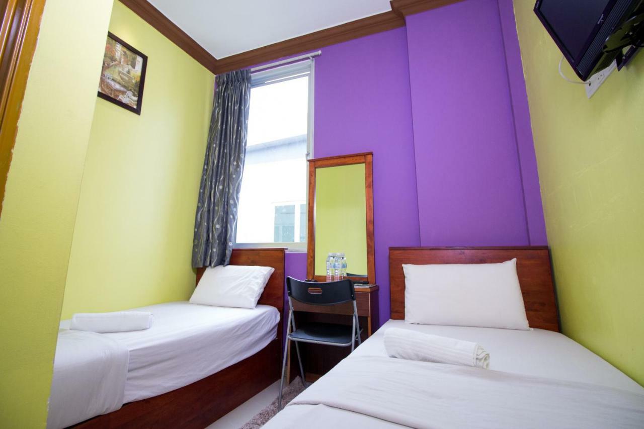 Saujana City Hotel Bandar Saujana Putra Buitenkant foto