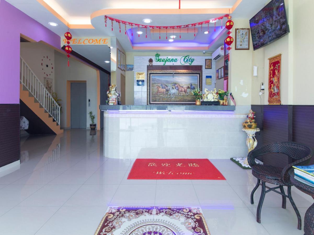 Saujana City Hotel Bandar Saujana Putra Buitenkant foto